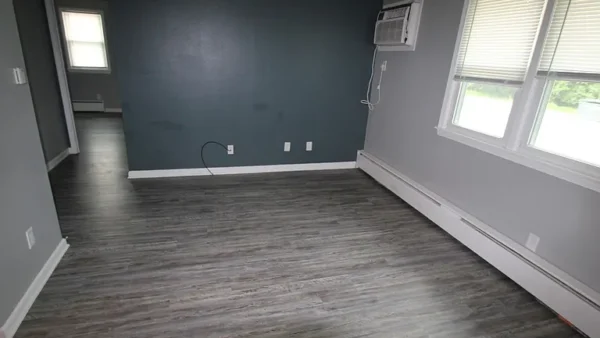 4623 NW 62nd Ave APT 5, Johnston, IA 50131