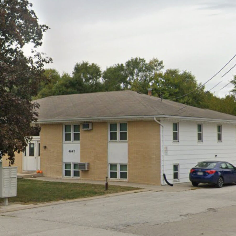 4647 NW 62nd Ave APT 1, Johnston, IA 50131